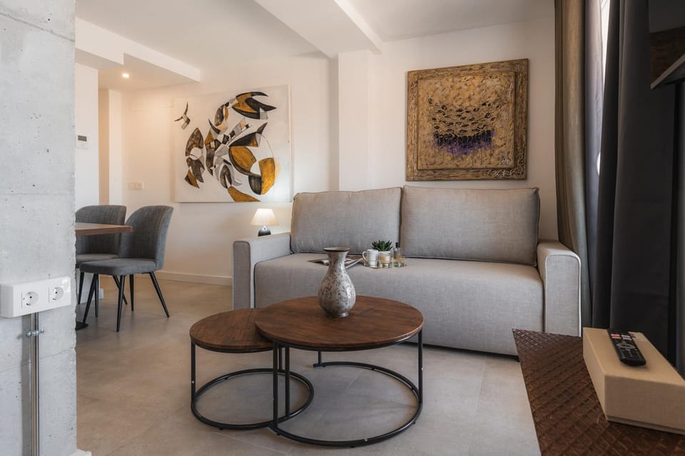 TV and multimedia, Living room, Seating area