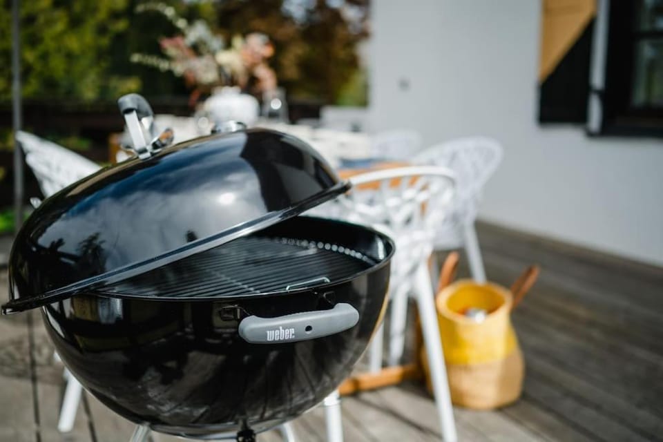 Day, BBQ facilities