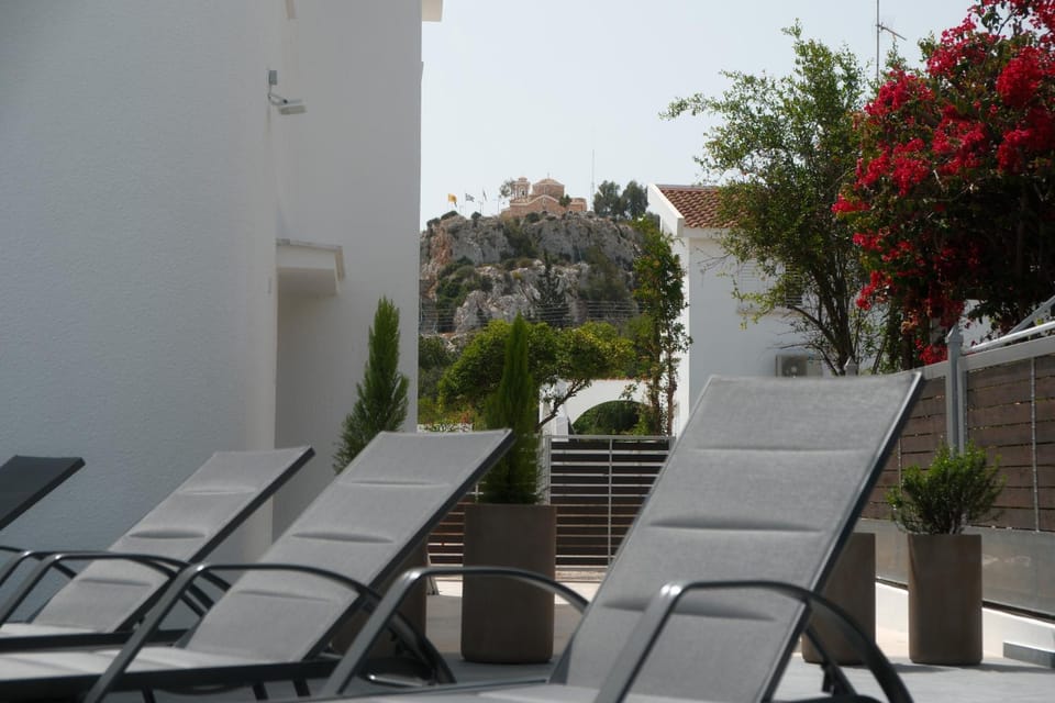 Natural landscape, View (from property/room), sunbed