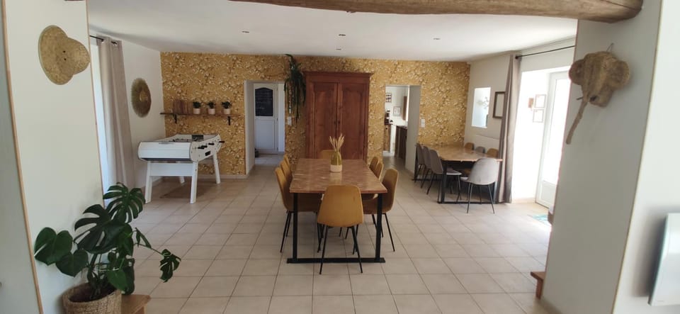 Gîte du bois Richer 4 étoiles 15 personnes avec piscine House in Pays de la Loire