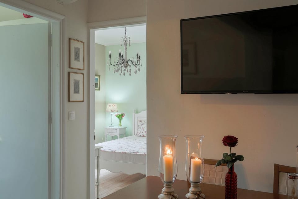 TV and multimedia, Bedroom