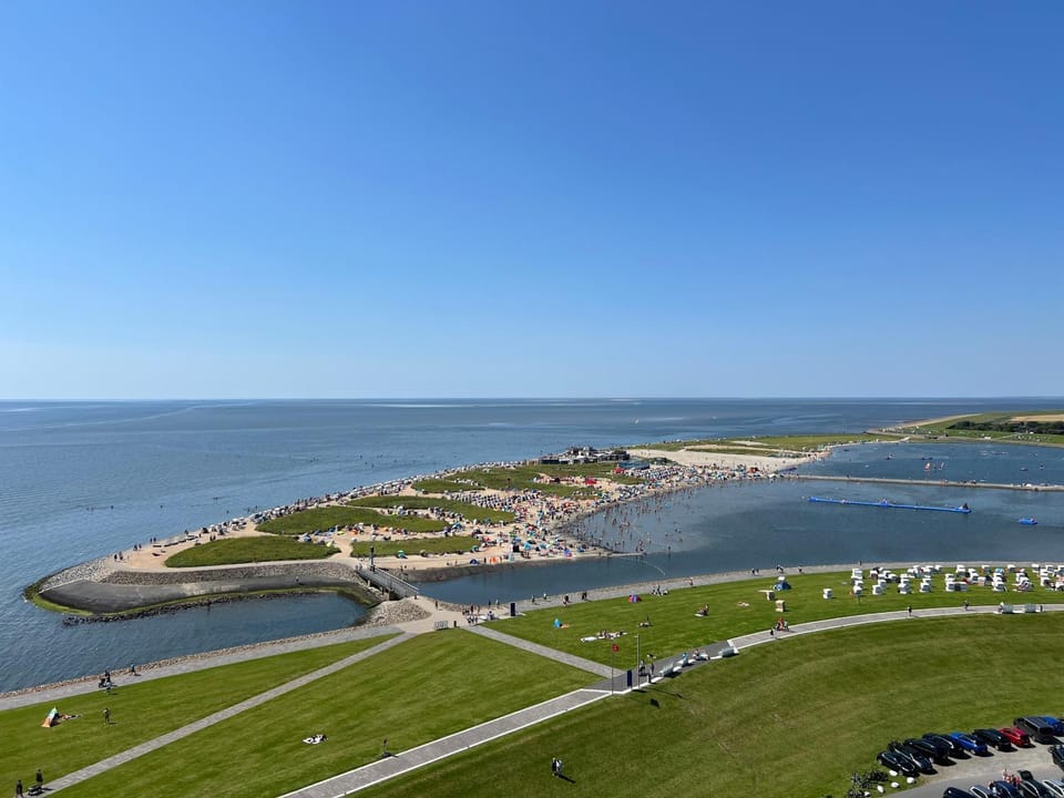 Beach, Lake view, Sea view