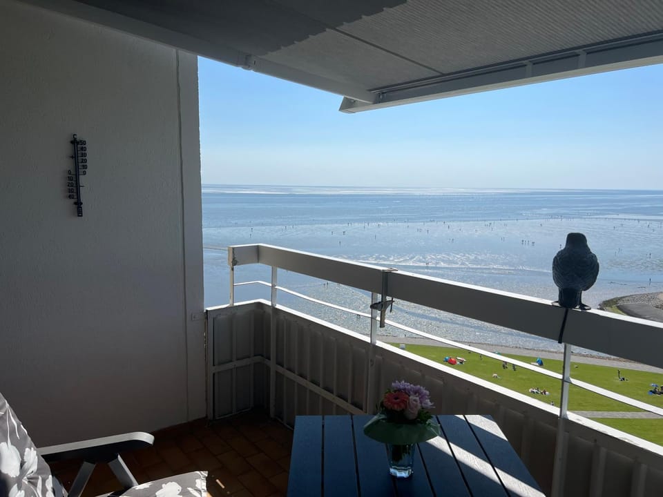 View (from property/room), Balcony/Terrace, Sea view