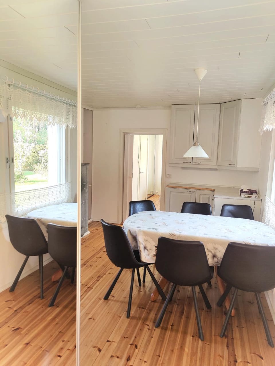 Idyllinen mökki ja pihasauna - sisältää liinavaatteet ja loppusiivouksen Chalet in Finland