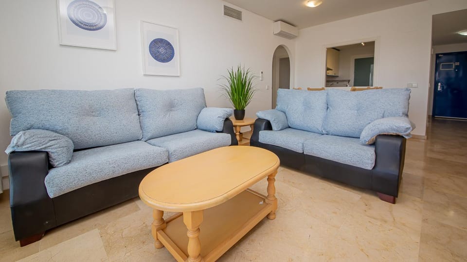 Duquesa Suites 305 Apartment in Costa del Sol