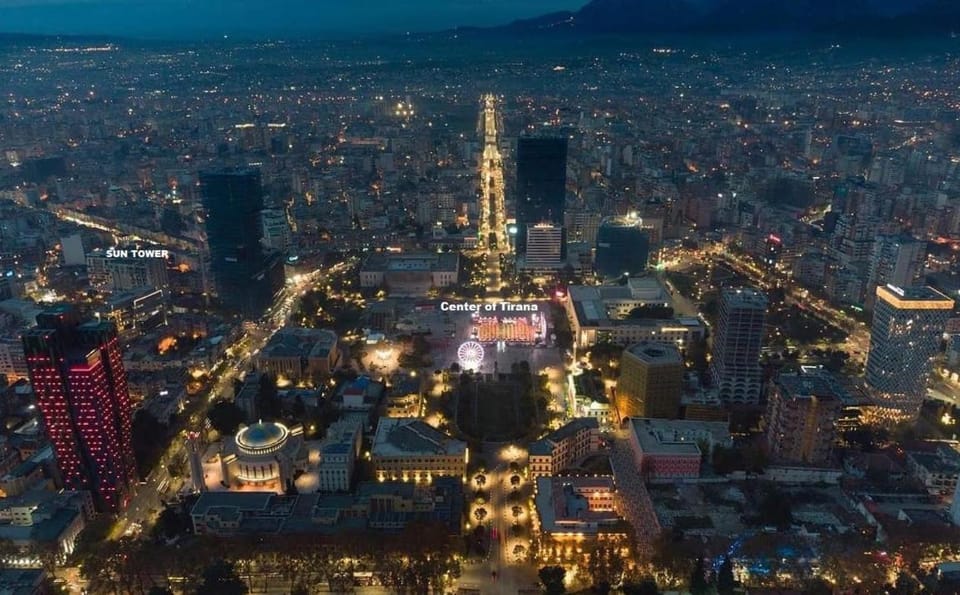 SUN TOWER LUXURY SUITE-VIEW FROM of TIRANA CENTER Apartment in Tirana