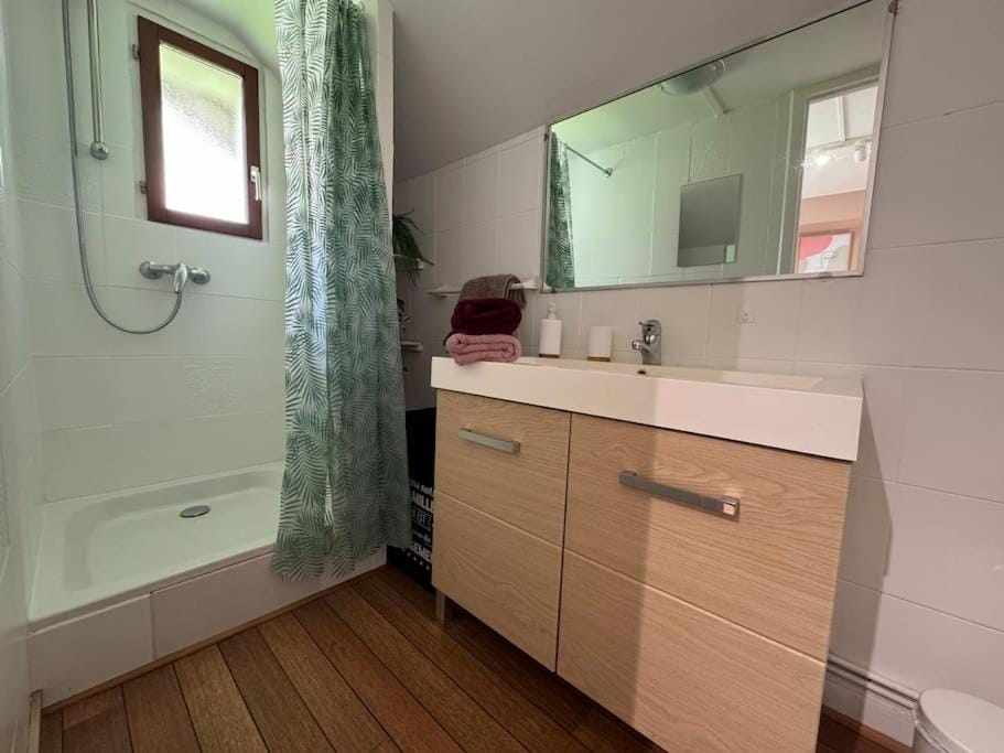 Le Sochalien - Appt 6 pers - Tout confort - Proche Peugeot Apartment in Switzerland