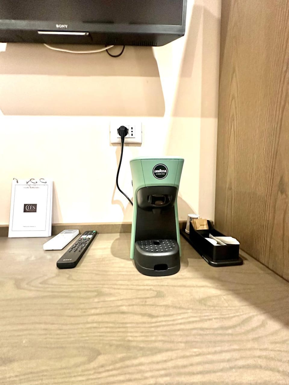 Coffee/tea facilities