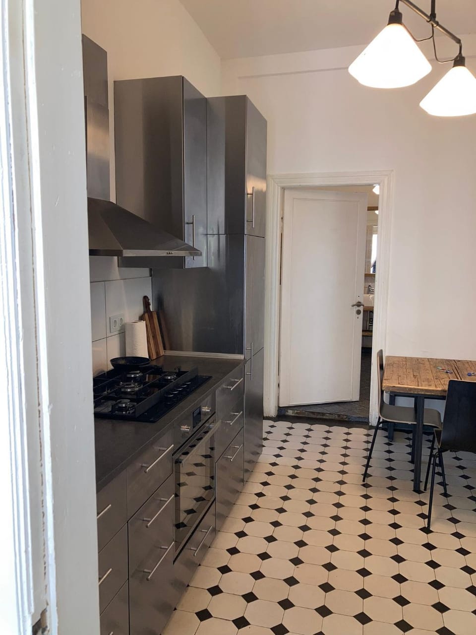 Dining area, oven, kitchen