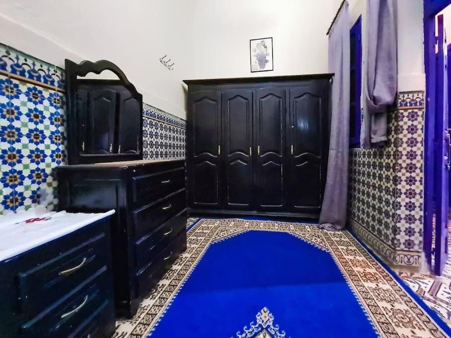 Bed, Photo of the whole room, Bedroom, wardrobe, air conditioner