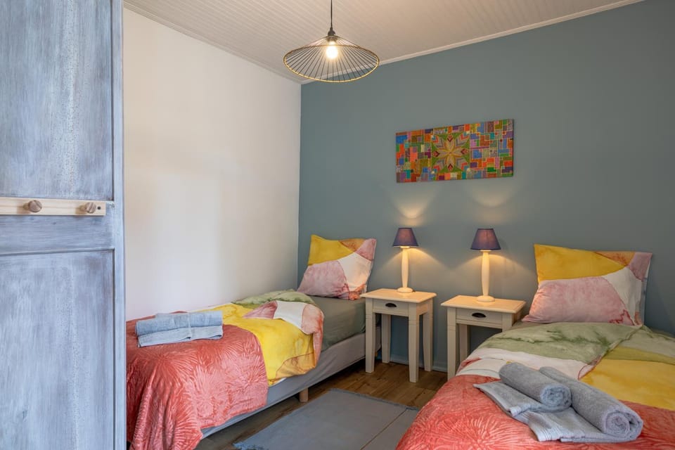 Property building, Living room, Bedroom