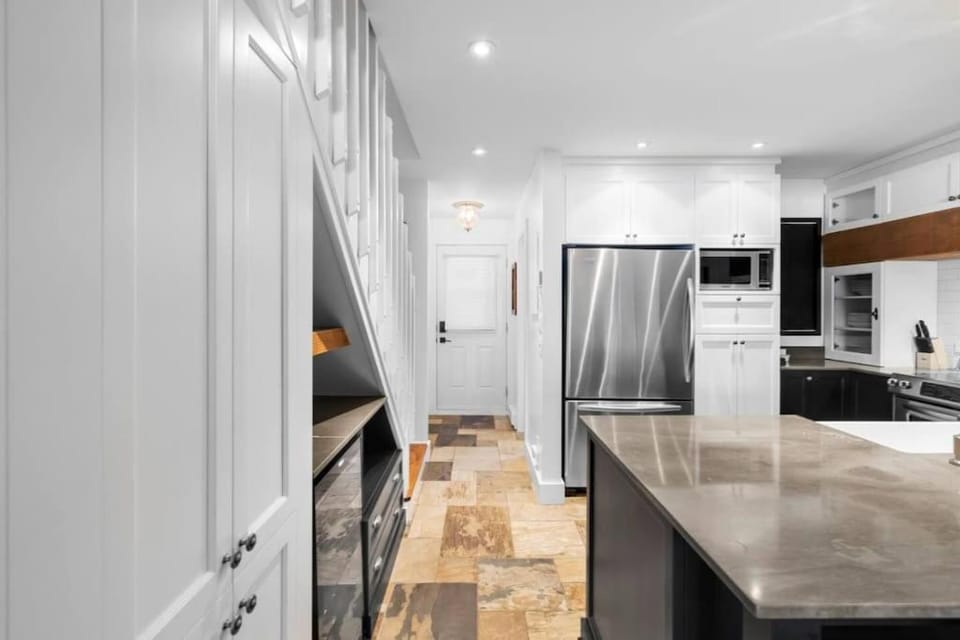 The Mountain View Condo Apartment in Mont-Tremblant