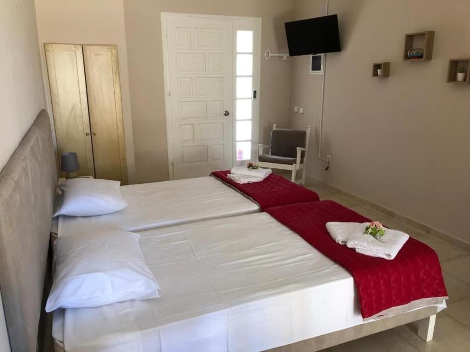 Petros rooms Sofia livadi Apartment in Cephalonia