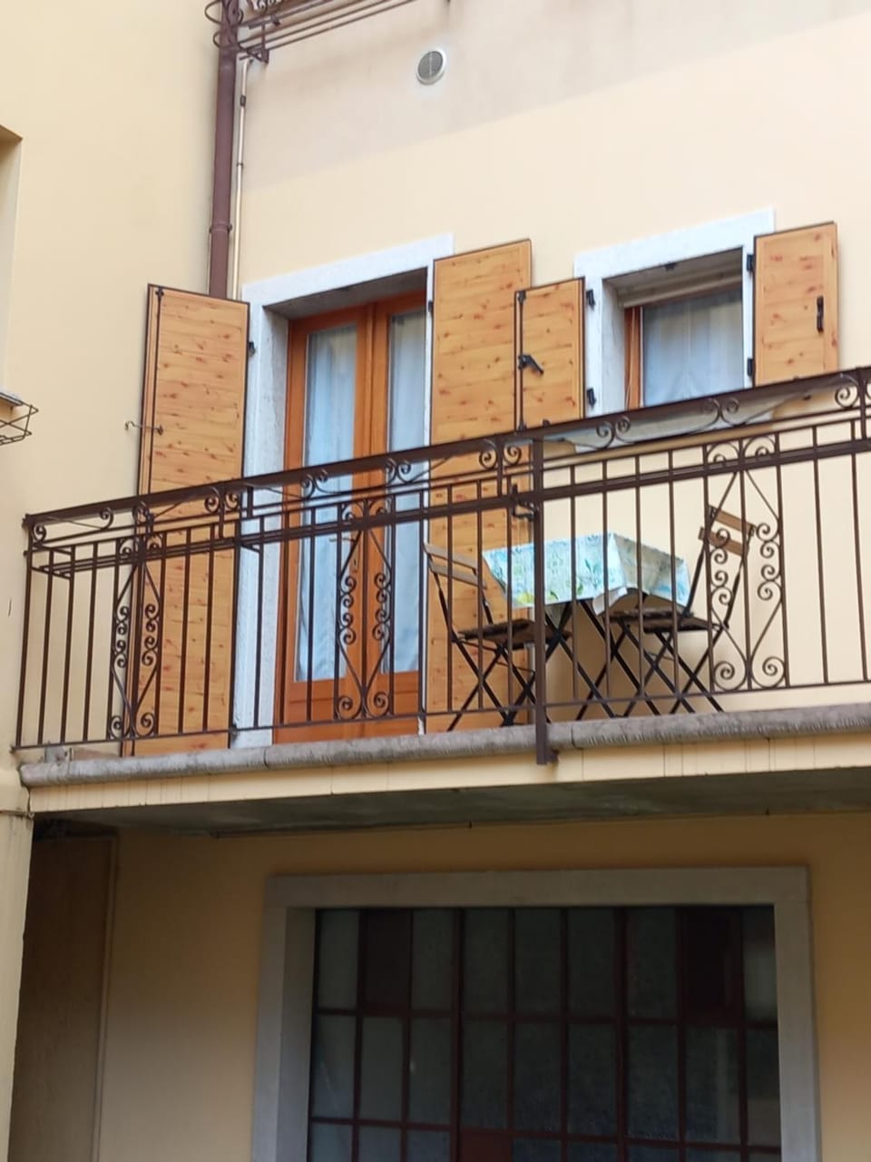 Property building, Balcony/Terrace