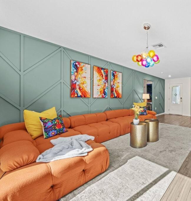 Brand New Theme House w Game Room - Encanta Magical Apartment in Palm Bay