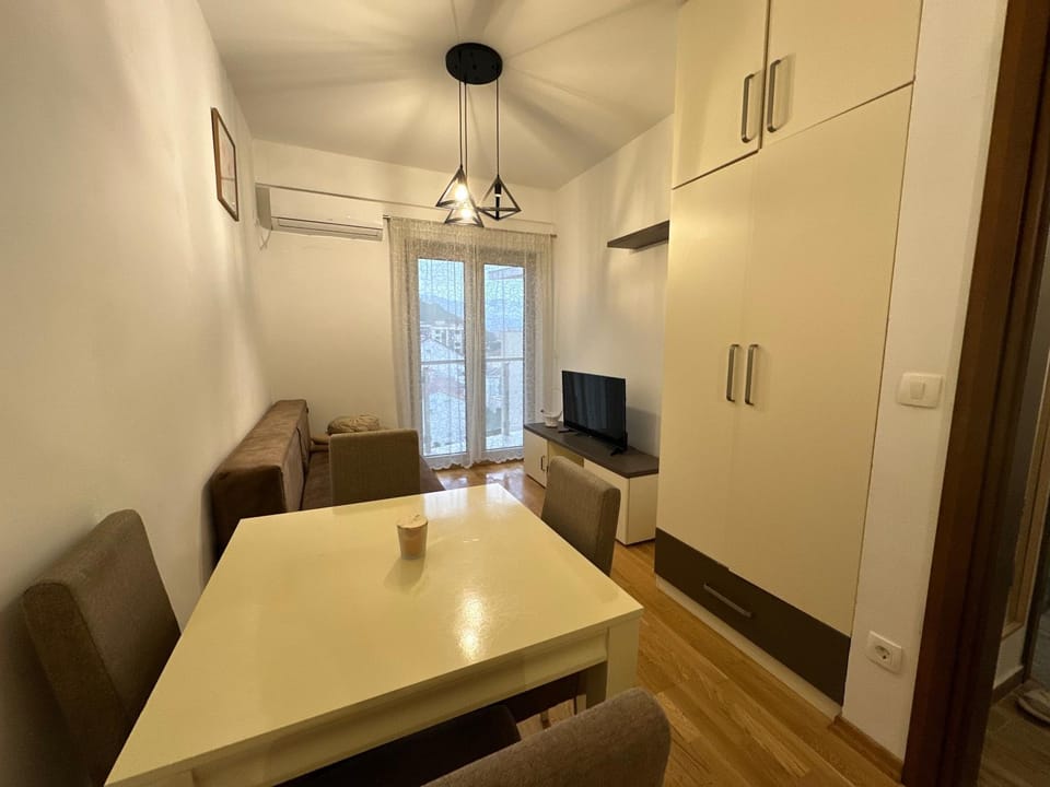 Jovana Apartments 2 Apartment in Budva