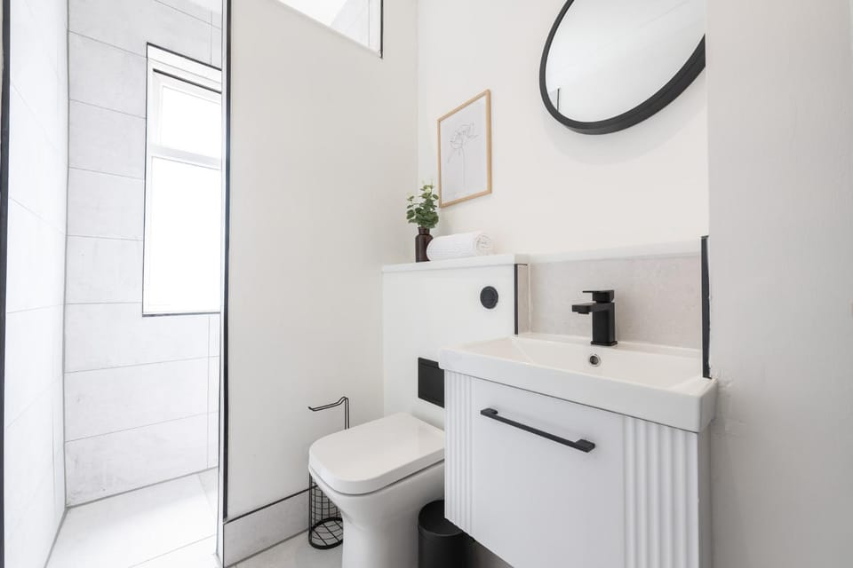 Toilet, Bathroom