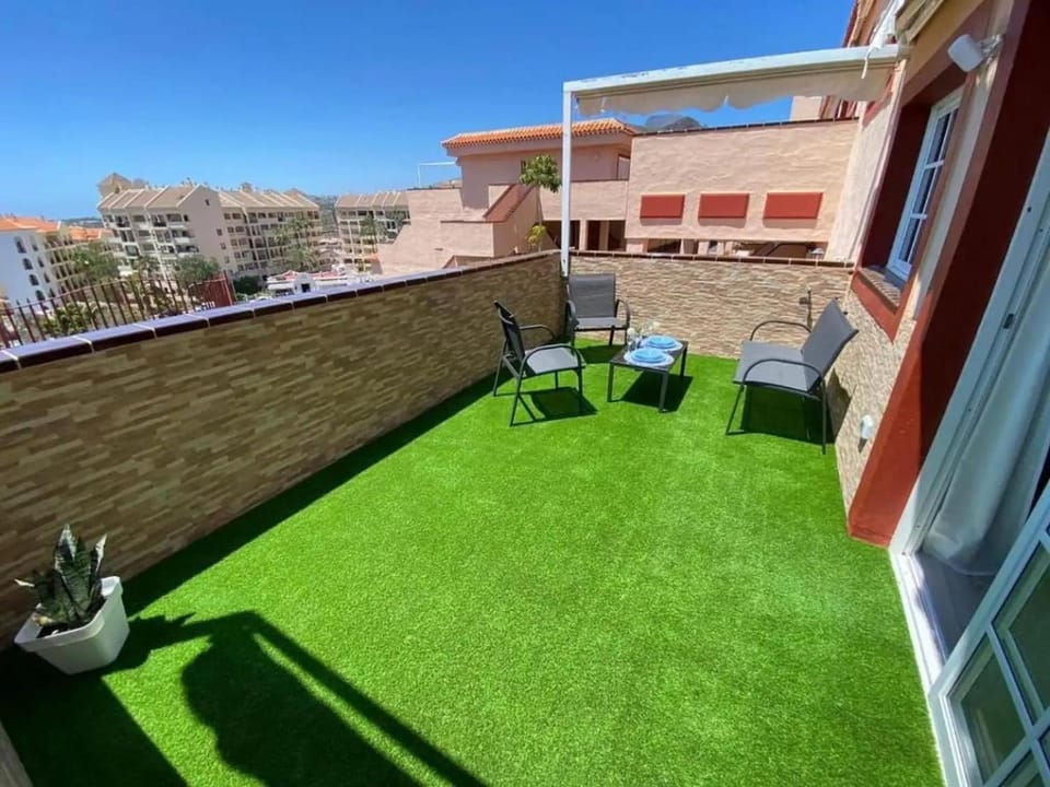 Heights 7 - Two Bed Apartment in Los Cristianos