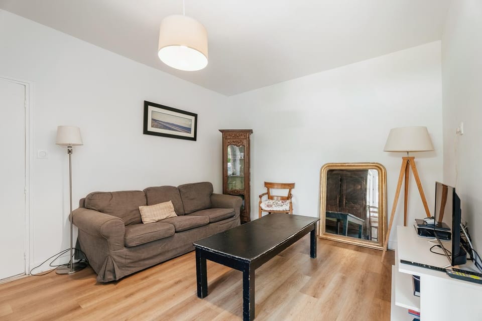 Property building, Living room