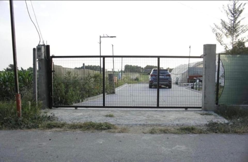 Day, Parking