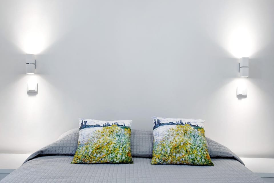 Living room, Bedroom