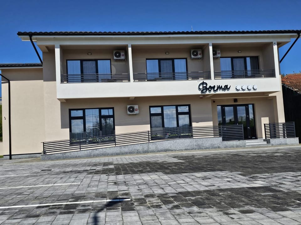 Property building, Day
