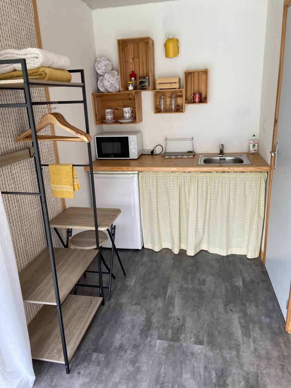 Bungalow dans le jardin Apartment in Saint-Étienne
