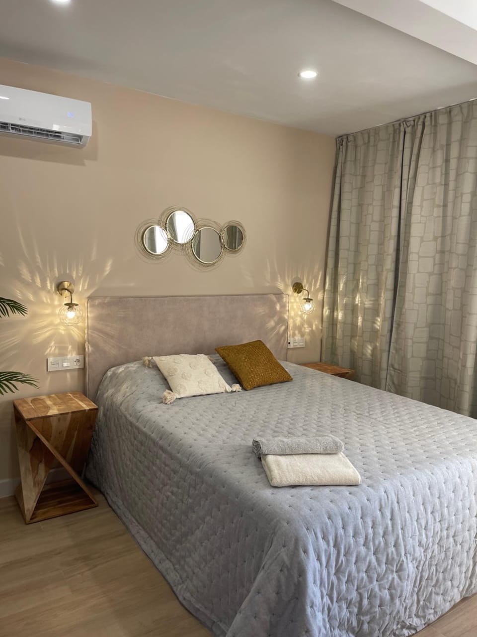Riscal Suits Luxury Apartment in Alicante