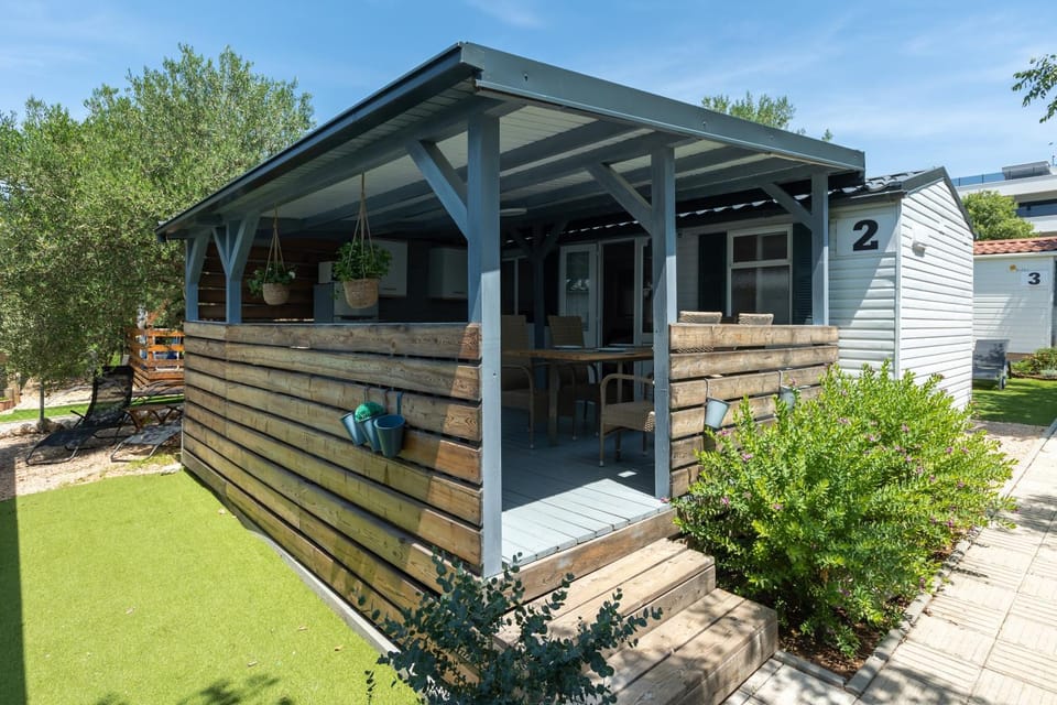 Mobile homes Bepo Campground/ 
RV Resort in Biograd na Moru