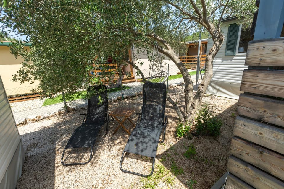 Mobile homes Bepo Campground/ 
RV Resort in Biograd na Moru