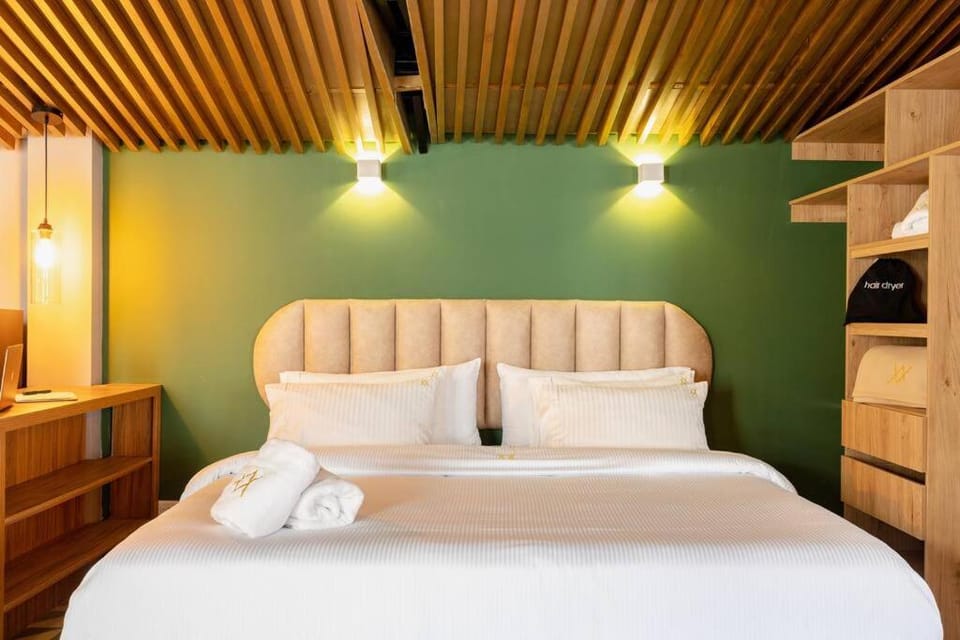 Bed, Photo of the whole room, Bedroom, towels, wardrobe
