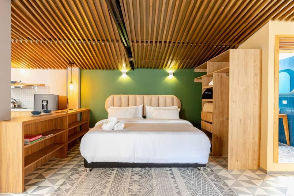 Bed, Photo of the whole room, Bedroom, wardrobe