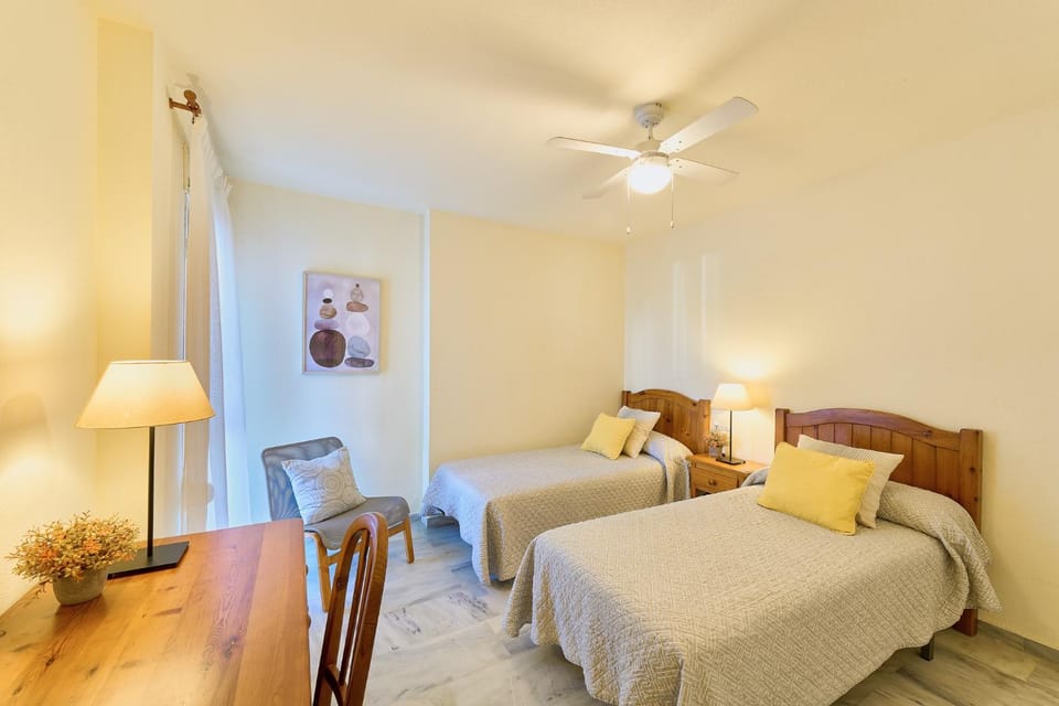 Marbella Lunamar Jardín 4Hab Apartment in Marbella