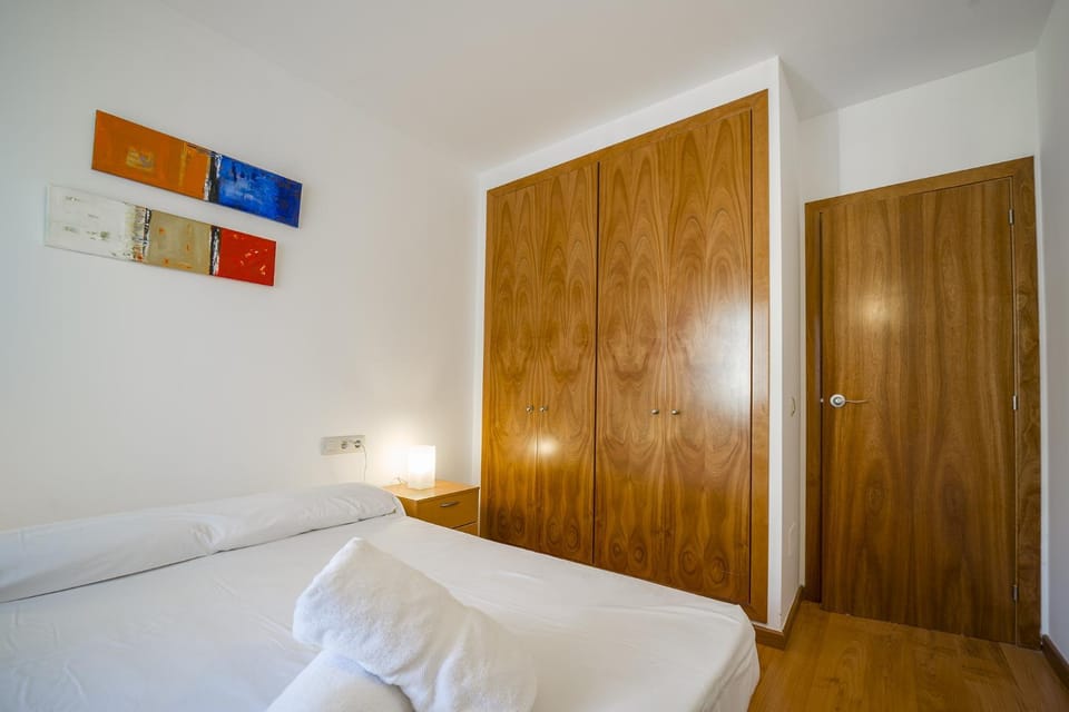 Bed, Bedroom, wardrobe