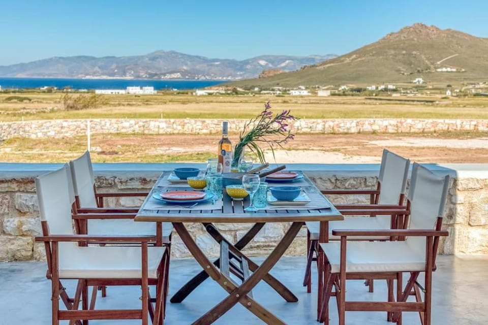 Paros Sea View Eco - Aetherian Ciel Villas, Niso House in Paros, Greece