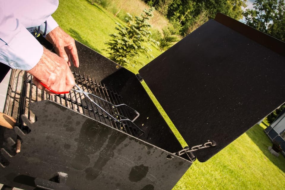 BBQ facilities, BBQ facilities, Garden view