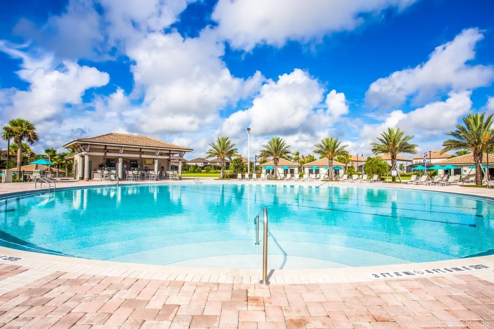 Summer Sale - 8BR Home with Private Pool By Disney! House in Four Corners