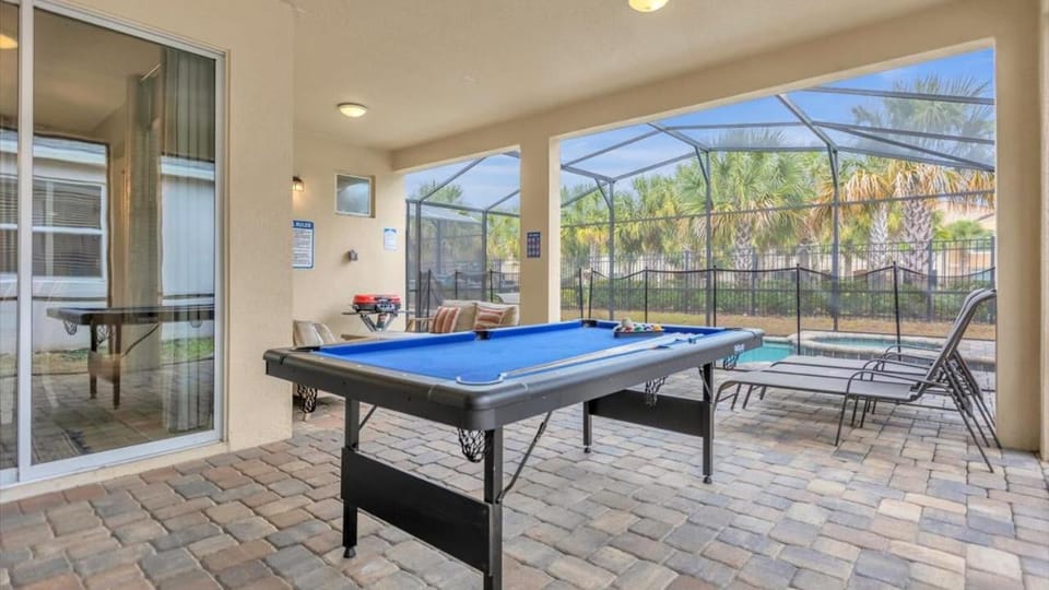 Summer Getaway - 7BR with Private Pool by Disney! House in Four Corners