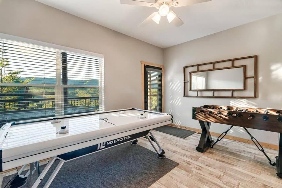 Highland View Cabin Cabin in Sevier County