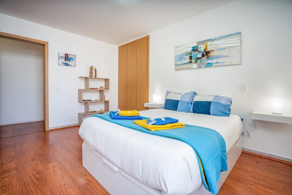 Living room, Bedroom