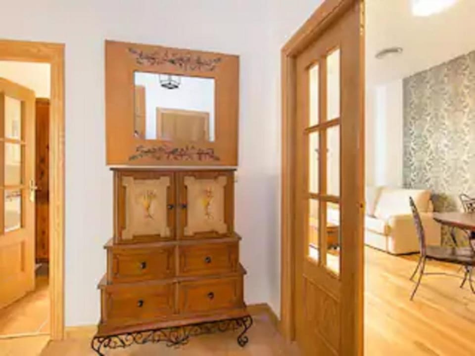Holiday Granada Gran Via 1- PARKING GRATUITO Apartment in Granada