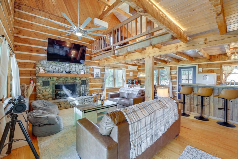 Ashe County Log Cabin: Mountain-View Deck, Sauna Cabin in North Carolina