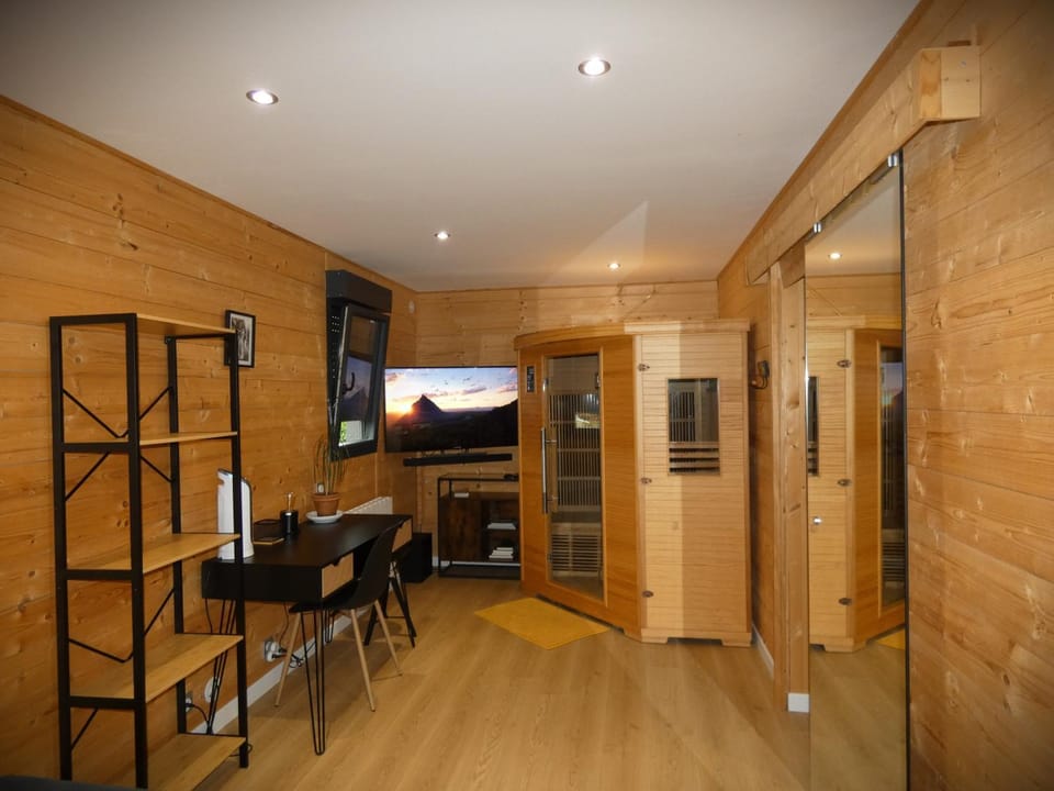 Cottage chaleureux avec Sauna & Jacuzzi House in Finistere
