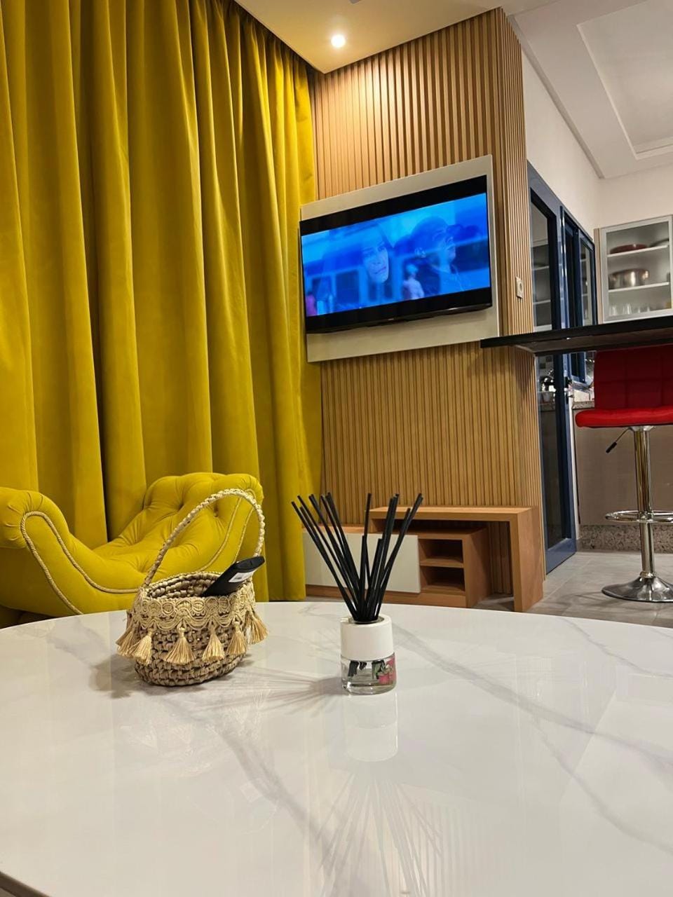 TV and multimedia, Living room