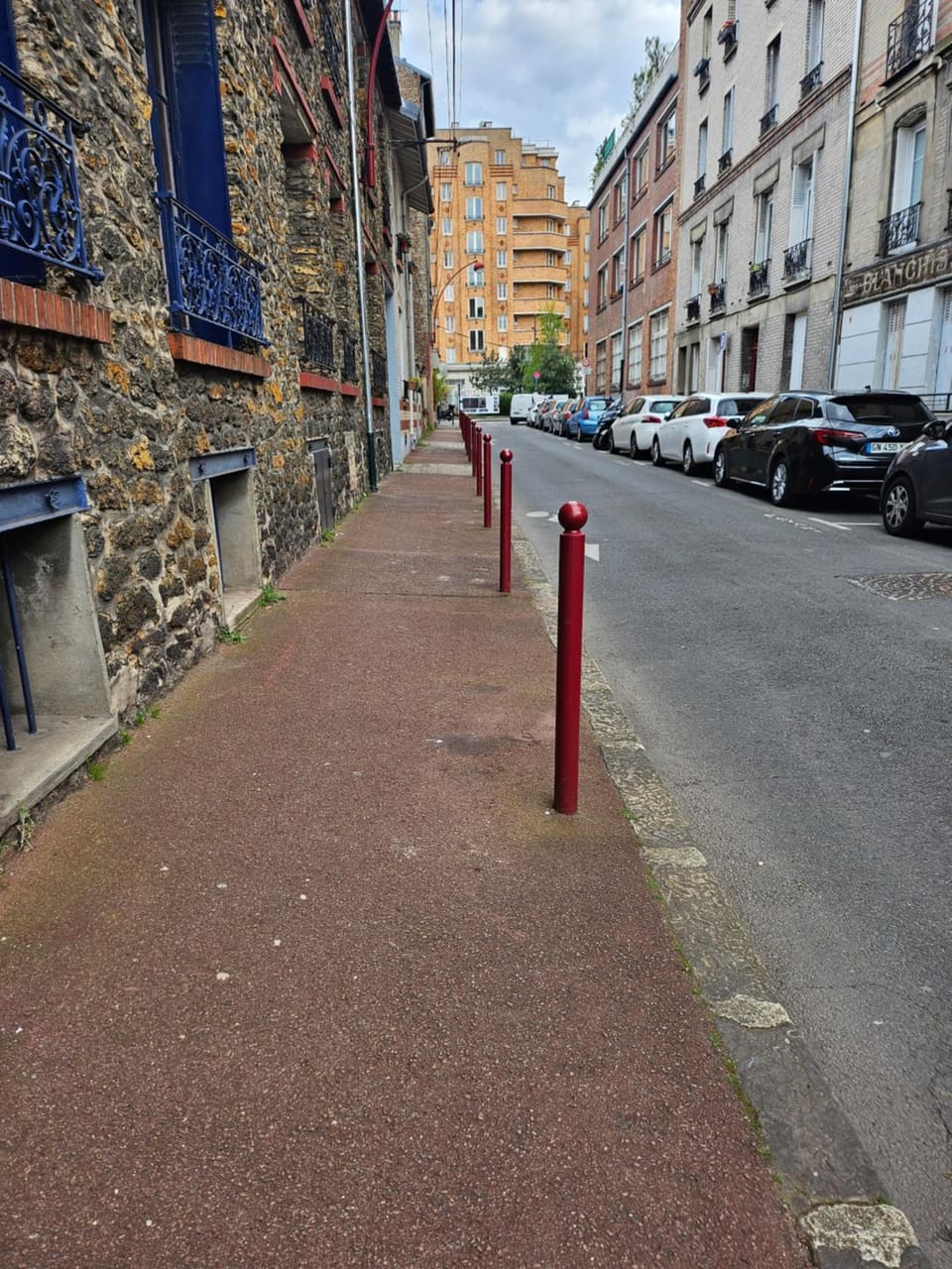 appartement calme à 10mn à pied de la villette Apartment in Pantin