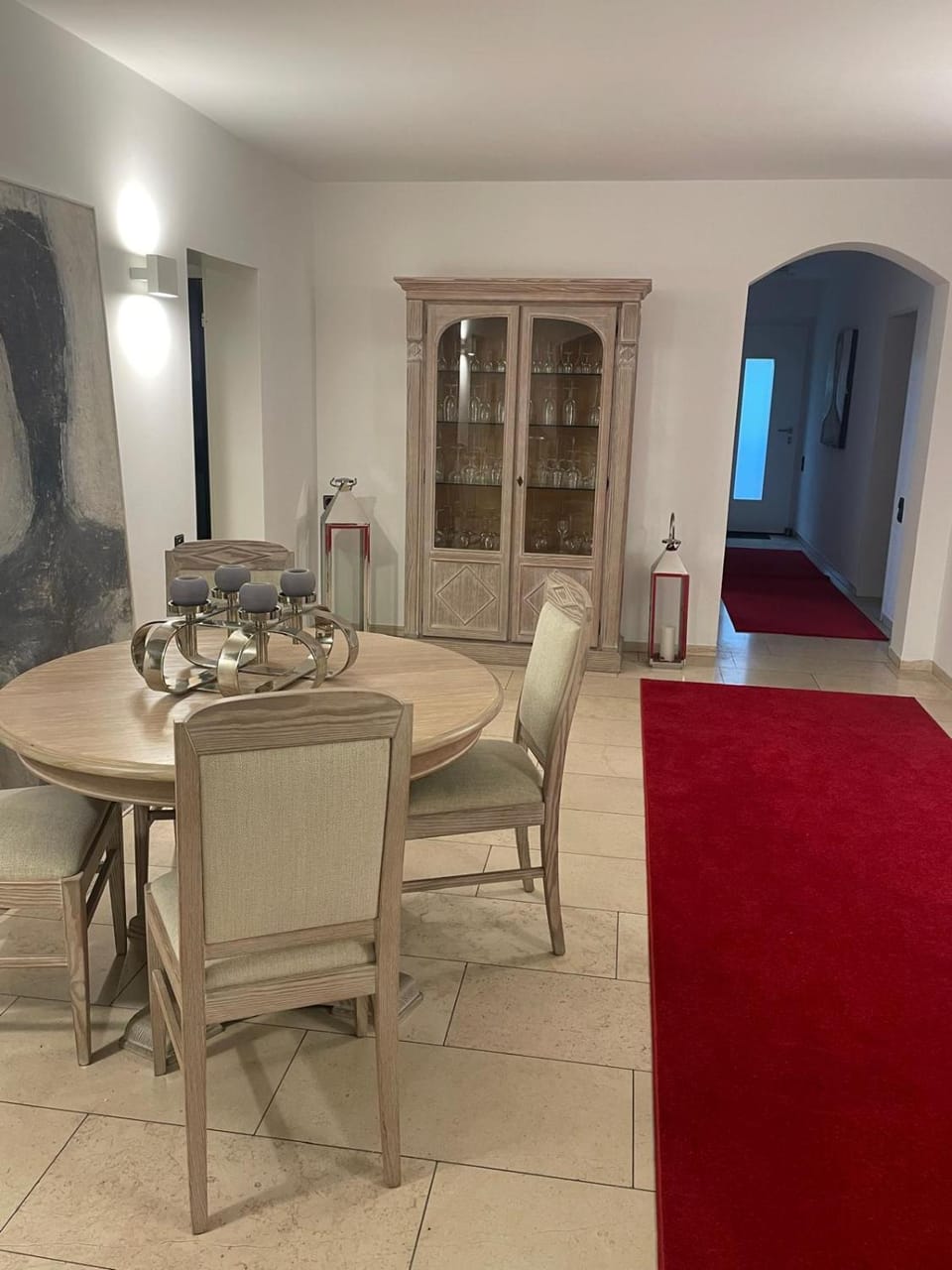 Seating area, Dining area