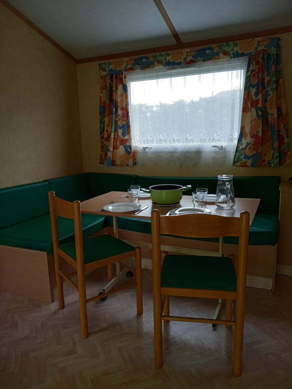 Camping Les Rives du Céou Campground/ 
RV Resort in Occitanie