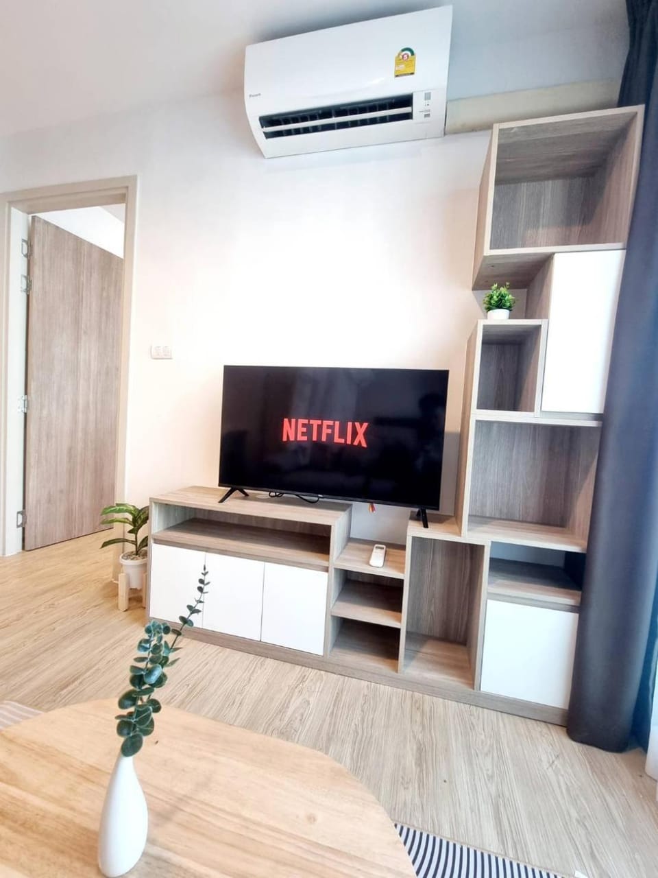 Communal lounge/ TV room, TV and multimedia, air conditioner