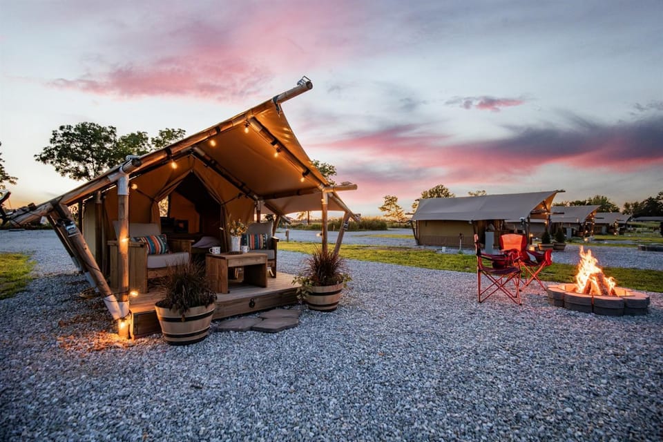 Safari Tent at Roaring River Adventure Base Luxury tent in Roaring River Township