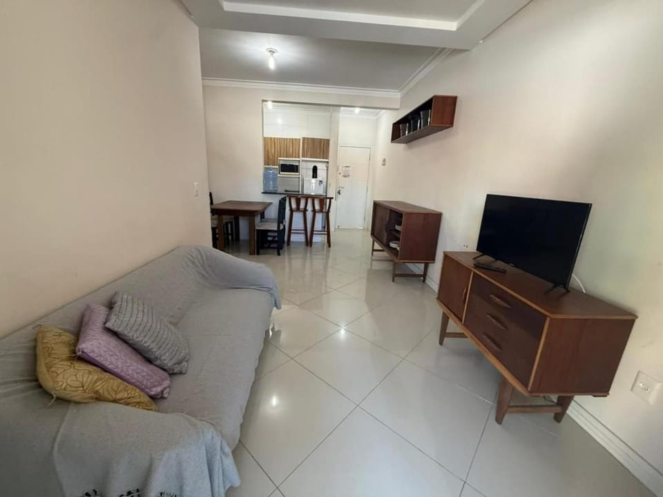 A26 - APARTAMENTO 2 DORMITÓRIOS NO CENTRO DE BOMBINHAS House in Bombinhas